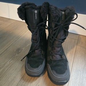 Columbia Women's Ice Maiden II Waterproof Snow Boot Black Size 8.5